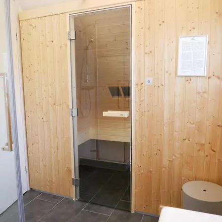 Villa Lachmoewe Sint Maartensvlotbrug