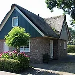Villa Lachmoewe *